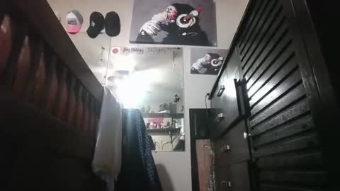 itsdannibaby online show from 05/31/26, 07:37