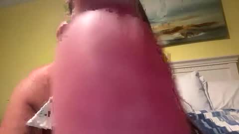 Snapshot of itsemberjayne chatting on 04/20/26, 02:47 EmberJayne online show from 04/20/26, 02:47