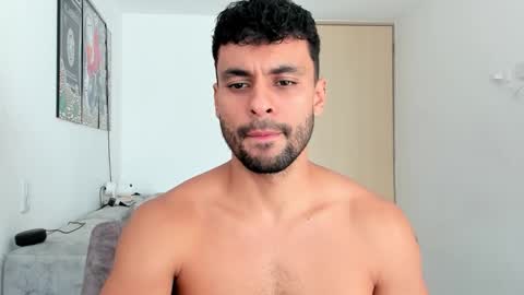 Snapshot of itsgeo1111 chatting on 09/29/25, 08:35 CALL ME GEO online show from 09/29/25, 08:35