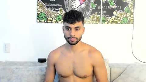 Snapshot of itsgeo1111 chatting on 10/05/25, 11:02 CALL ME GEO online show from 10/05/25, 11:02