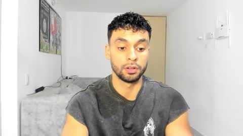 Snapshot of itsgeo1111 chatting on 10/25/25, 11:54 CALL ME GEO online show from 10/25/25, 11:54