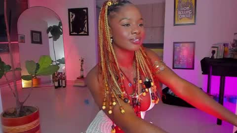 Snapshot of itslau_ chatting on 03/06/26, 01:46 lau online show from 03/06/26, 01:46