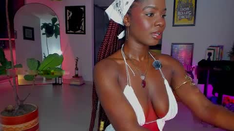 Snapshot of itslau_ chatting on 04/03/26, 04:21 lau online show from 04/03/26, 04:21