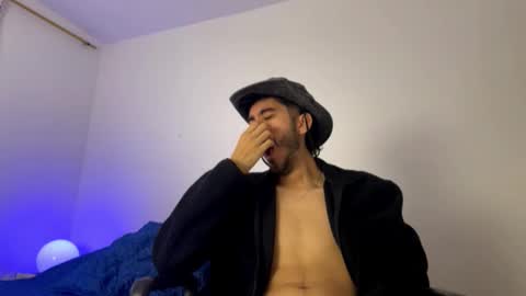 Snapshot of itsmartin_ chatting on 03/03/26, 01:39 itsmartin_ online show from 03/03/26, 01:39