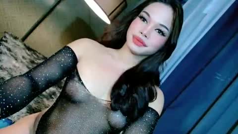 Snapshot of itsme_anastasia69 chatting on 02/09/26, 05:11 Anna online show from 02/09/26, 05:11