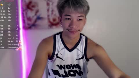 itsme_cxhennn online show from 11/08/25, 08:07