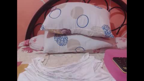 Kitty online show from 10/15/25, 11:38