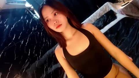 itsme_liza online show from 11/20/25, 06:40