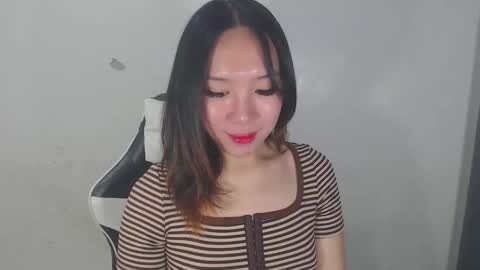 Snapshot of itsmehotqueen chatting on 10/11/25, 03:06 itsmehotqueen online show from 10/11/25, 03:06