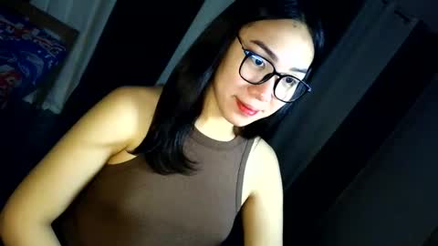 Snapshot of itsmehotqueen chatting on 06/01/26, 01:18 itsmehotqueen online show from 06/01/26, 01:18