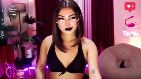 Siana online show from 09/15/25, 06:57