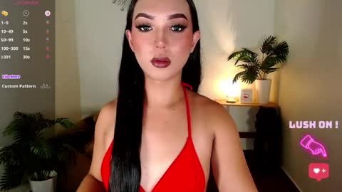 Snapshot of itsmesofiaa69 chatting on 04/29/26, 02:04 Sofia online show from 04/29/26, 02:04