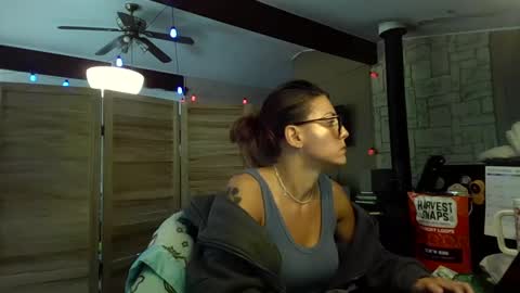 ItsMeSophie X online show from 09/30/25, 04:34