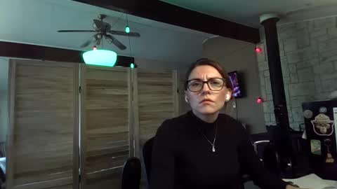 ItsMeSophie X online show from 11/14/25, 05:44