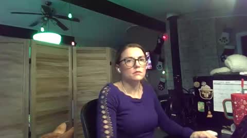 ItsMeSophie X online show from 11/20/25, 05:34