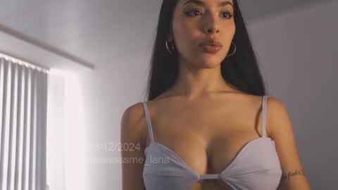 itsssssssme_lana online show from 12/28/24, 03:59