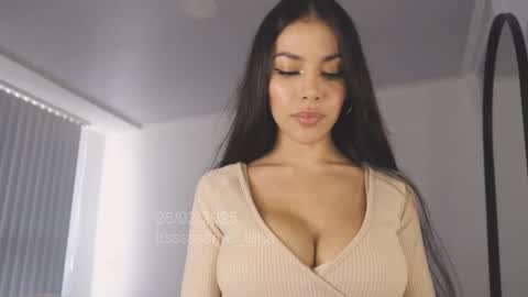 itsssssssme_lana online show from 02/26/25, 09:37