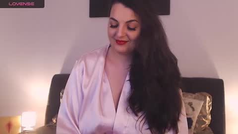 Snapshot of itsyourlady chatting on 01/09/25, 09:37 Melissa Khaan online show from 01/09/25, 09:37