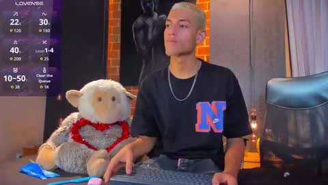 itszairen online show from 02/19/26, 06:31