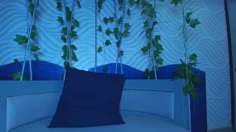 Snapshot of itszairen chatting on 03/15/26, 03:51 itszairen online show from 03/15/26, 03:51