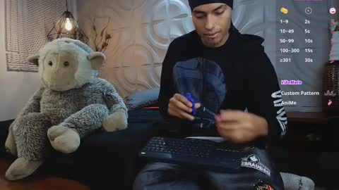 Snapshot of itszairen chatting on 04/02/26, 03:59 itszairen online show from 04/02/26, 03:59