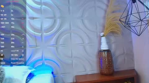 Snapshot of itszairen chatting on 04/13/26, 05:46 itszairen online show from 04/13/26, 05:46