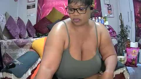 itumeleng74 online show from 09/20/25, 06:25