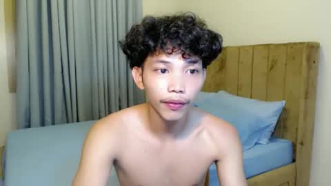 Snapshot of itzme_curlyalvin chatting on 04/14/26, 01:39 alvin pandoy online show from 04/14/26, 01:39