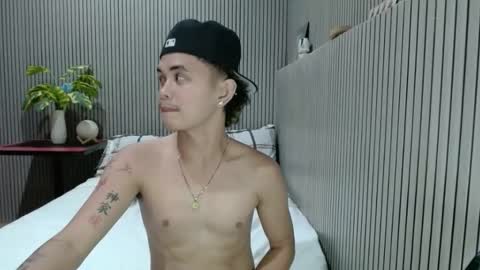 itzme_dex online show from 03/27/26, 05:12