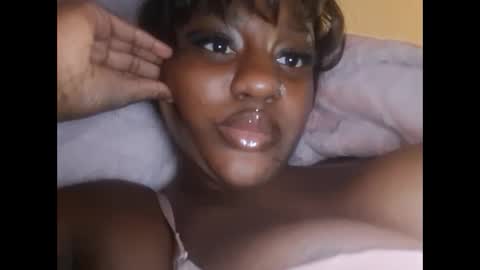 itzmocha online show from 09/22/25, 02:35