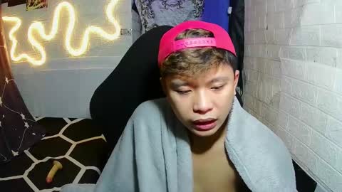 itzurrey online show from 11/18/25, 11:15