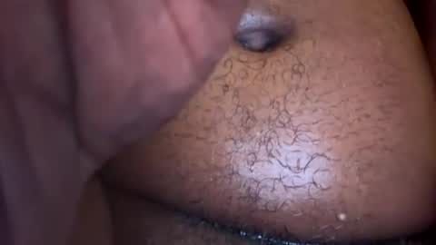 Snapshot of iuse2fingers2stroke chatting on 07/12/26, 11:18 iuse2fingers2stroke online show from 07/12/26, 11:18