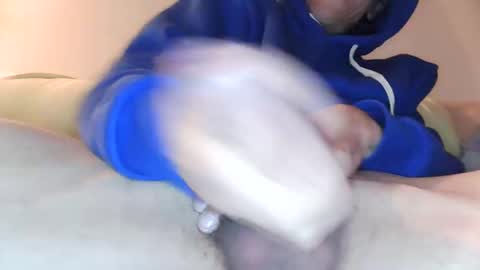 Iuuuf2 or Samel online show from 12/26/24, 08:11