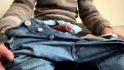 Iuuuf2 or Samel online show from 02/07/25, 08:11