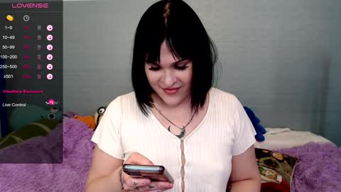 Snapshot of ivamayy chatting on 02/05/25, 11:44 Sasha online show from 02/05/25, 11:44