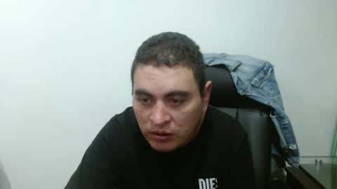 Snapshot of ivan_sexyx chatting on 01/22/25, 03:20 Ivan M online show from 01/22/25, 03:20