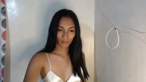 Snapshot of ivana_09102004 chatting on 12/01/25, 09:58 ivana_09102004 online show from 12/01/25, 09:58