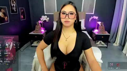 Snapshot of ivana_elise18 chatting on 06/19/26, 09:18 HI NEW PRINCESS ELISE online show from 06/19/26, 09:18