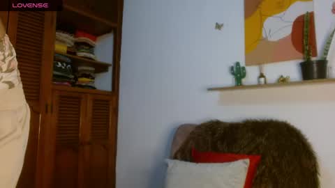 Ivanna online show from 04/28/26, 01:04