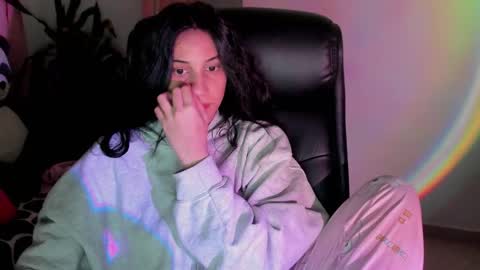 ivanna_essis online show from 12/14/25, 02:39