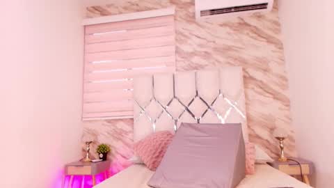 ivanna online show from 02/10/26, 07:40