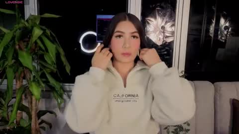 Ivanna West online show from 10/08/25, 10:13