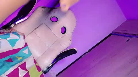 Snapshot of ivannahot23 chatting on 09/21/25, 07:32 ivannahot23 online show from 09/21/25, 07:32