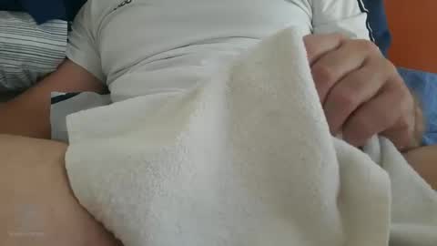 Snapshot of ivanxx712 chatting on 03/12/25, 06:22 Ivanxx712 online show from 03/12/25, 06:22