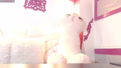 Snapshot of ivet_hall chatting on 09/11/25, 07:47 Ivet  online show from 09/11/25, 07:47