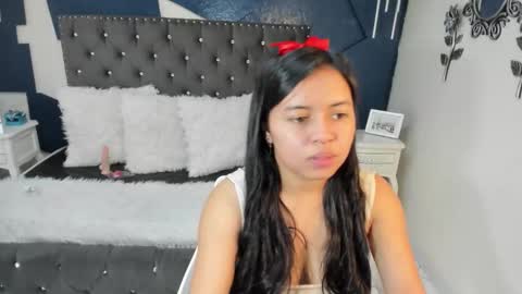 Snapshot of ivet_hall chatting on 10/04/25, 03:04 Ivet  online show from 10/04/25, 03:04