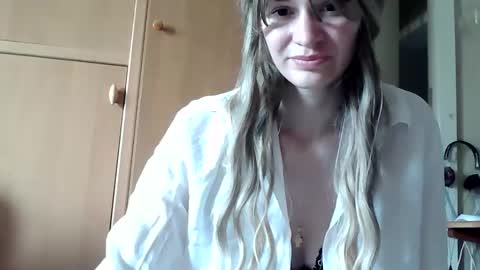 Snapshot of ivetta911 chatting on 06/09/26, 10:16 ivetta911 online show from 06/09/26, 10:16