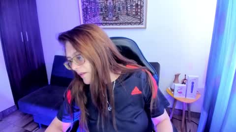 IVETTE online show from 03/01/26, 01:46