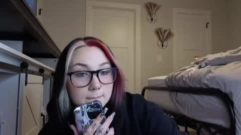 ivey jade online show from 10/20/25, 04:02