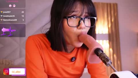 Snapshot of ivi_aiko chatting on 05/31/26, 12:52 Ivi online show from 05/31/26, 12:52